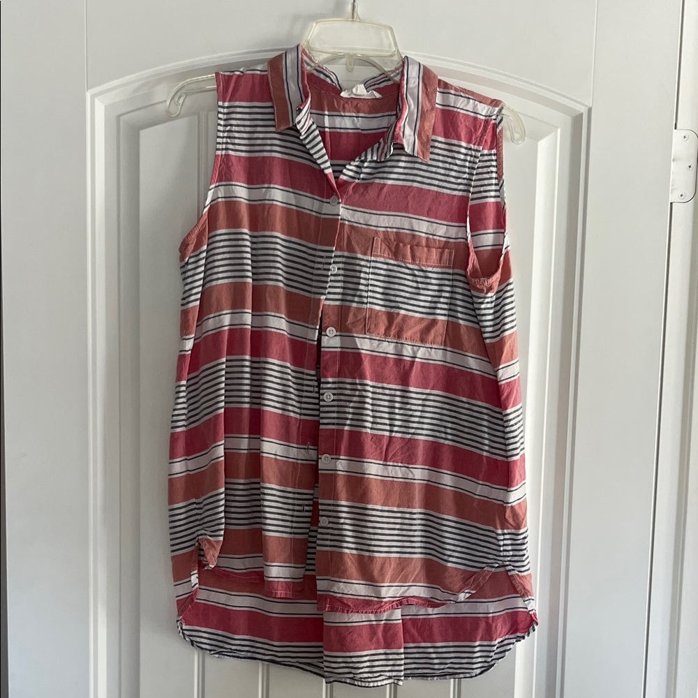 beachlunchlounge Multicolor Striped Sleeveless Button-Down Shirt